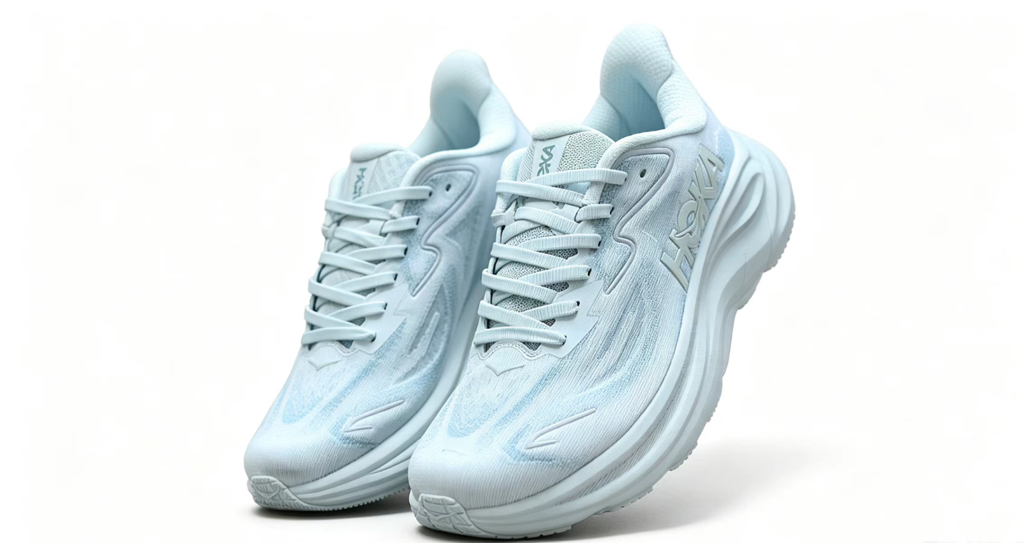 HOKA ONE ONE Clifton 10 – Lightweight Soft Blue Runner