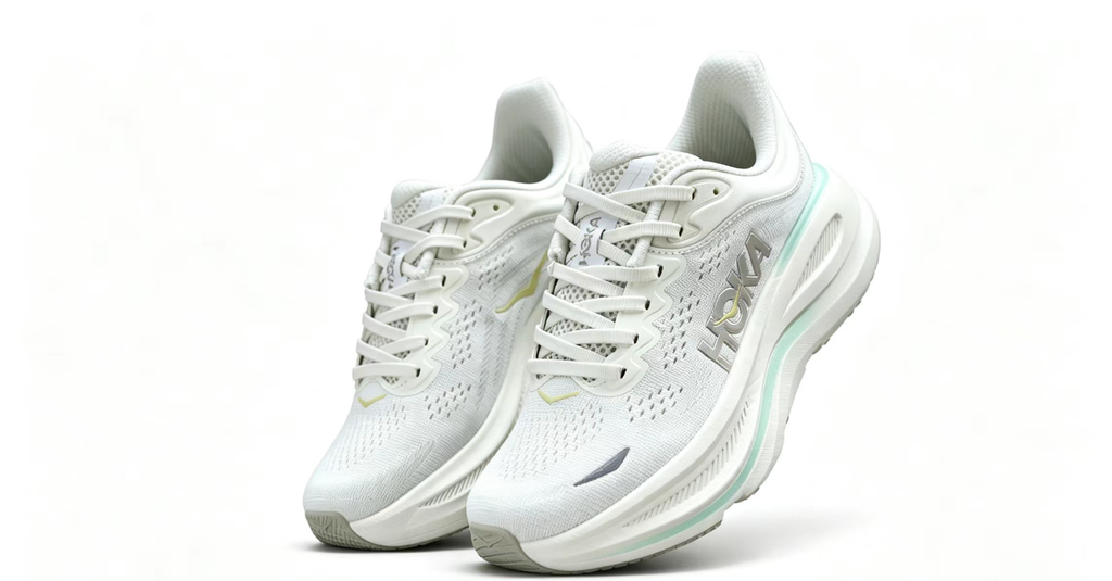 HOKA ONE ONE Bondi 9 – Cushioned Running Shoe in Light Grey & Mint