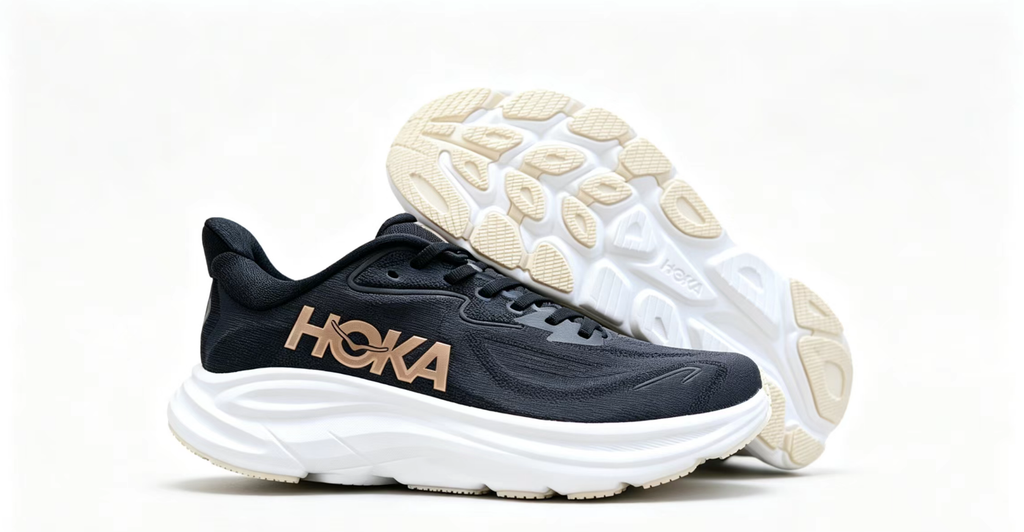 HOKA ONE ONE Clifton 10 – Lightweight Black Performance Runner