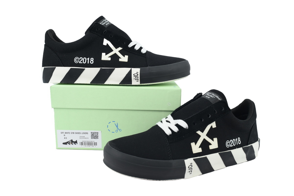 Off-White Vulc Low Top 'Black'