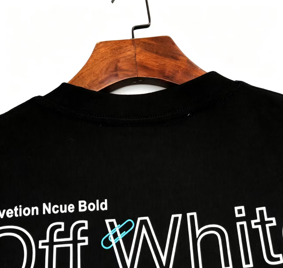OFF-WHITE  T-Shirt