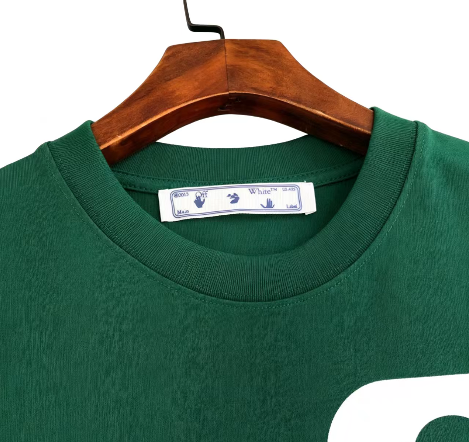 OFF-WHITE  T-Shirt