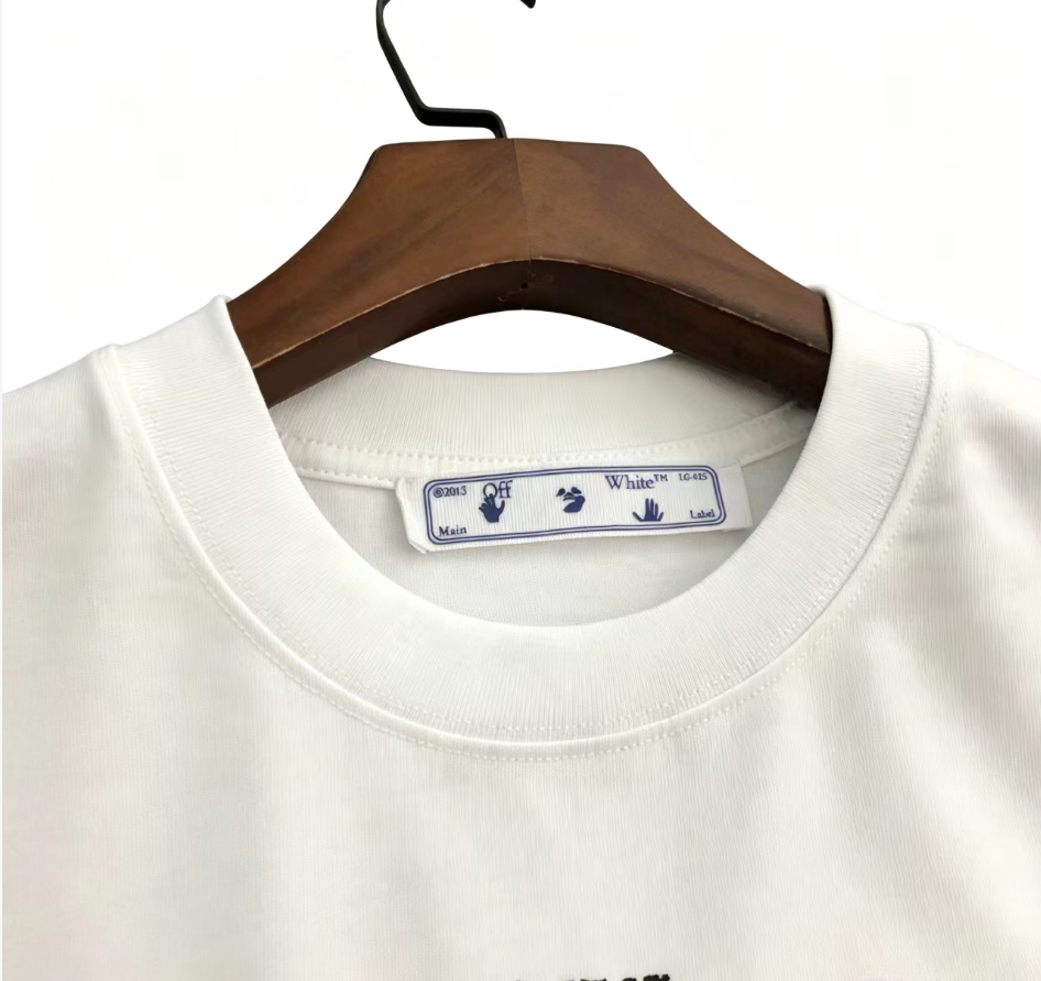 OFF-WHITE  T-Shirt