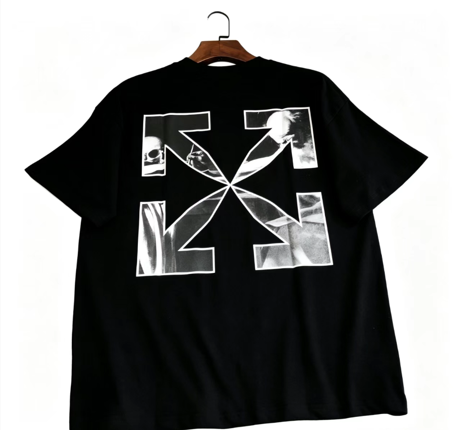 OFF-WHITE  T-Shirt