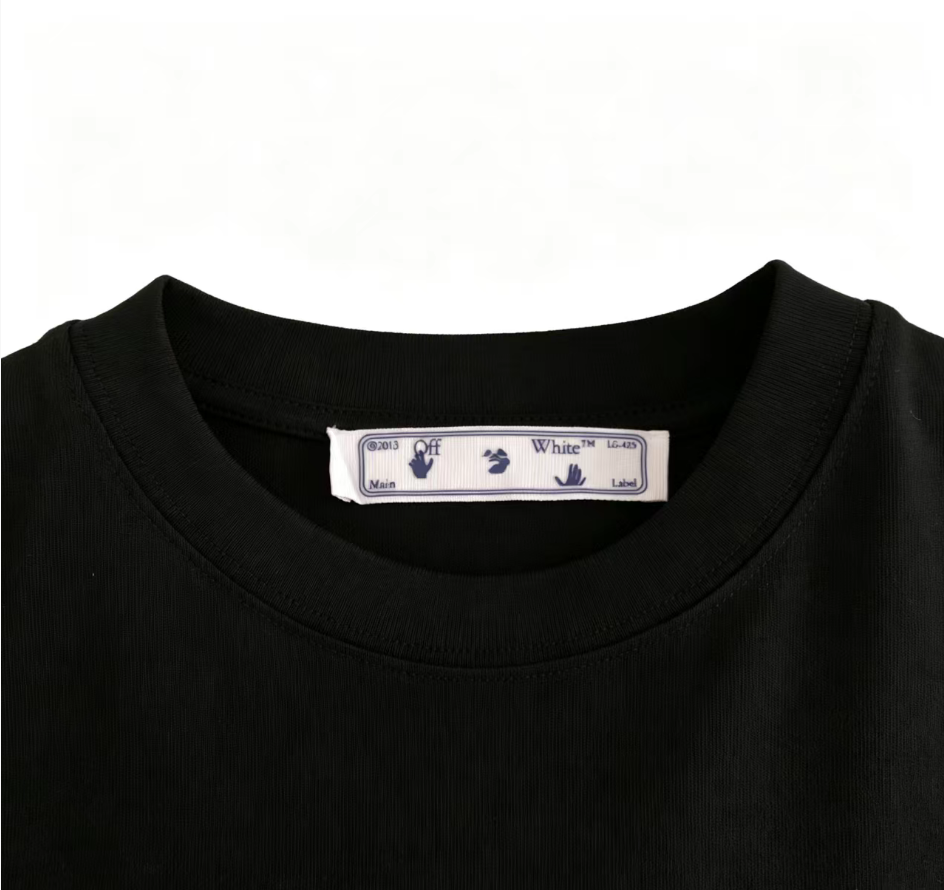 OFF-WHITE  T-Shirt