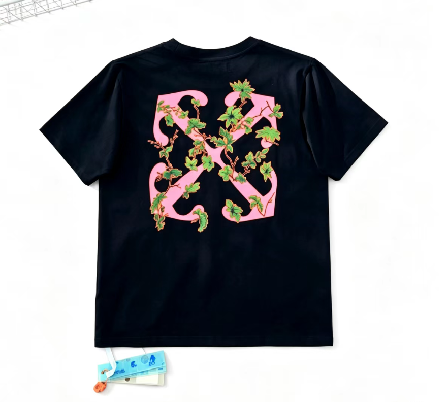 OFF-WHITE  T-Shirt
