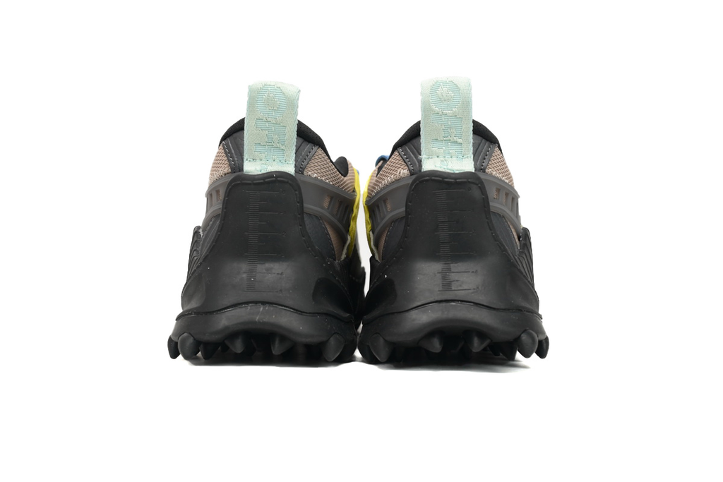 OFF-WHITE Out Of Polychrome