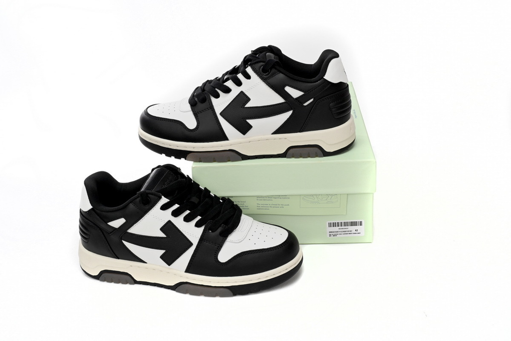 OFF-WHITE Out Of Office Black And White Pandas
